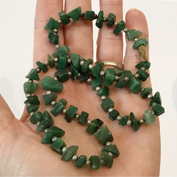 Green Jade Jadeite Necklace Uncut Chunk Stones Barrel Clasp - Picture 13 of 16